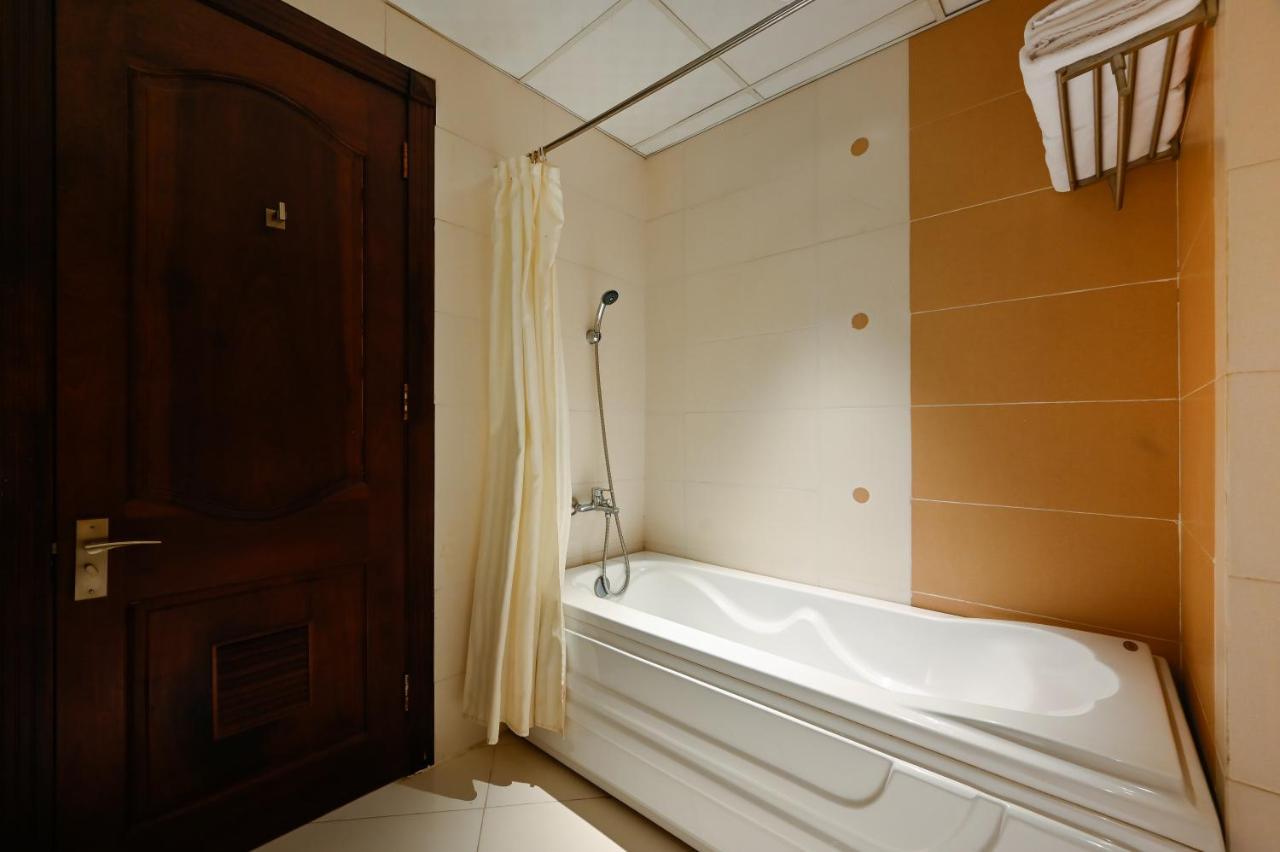 Cherry Central Hotel- Near Opera House Hô Chi Minh-Ville Extérieur photo